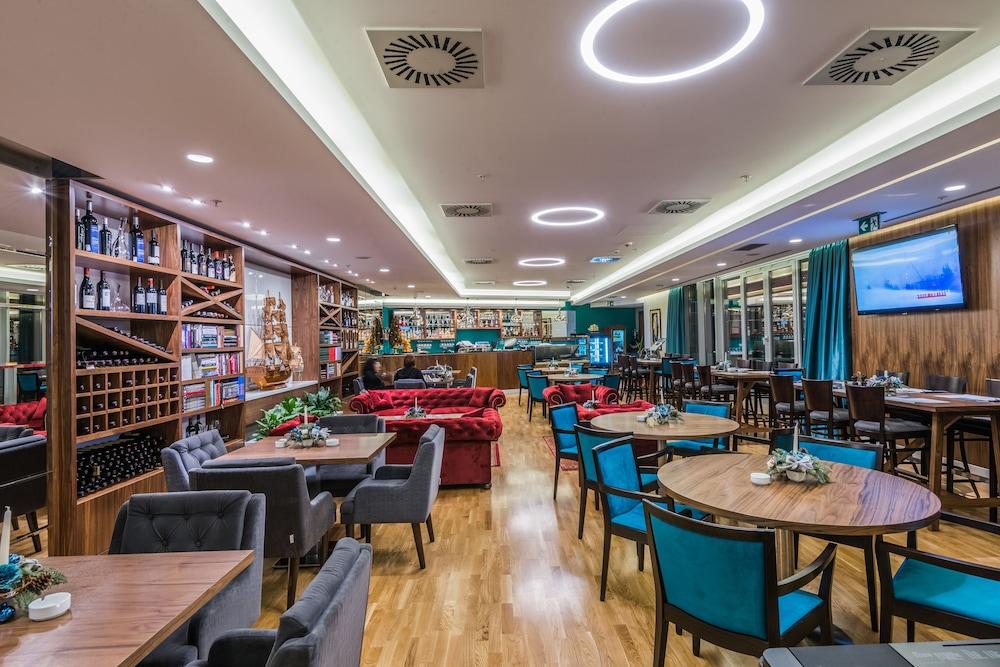 Hotel Adria Budva Eksteriør billede