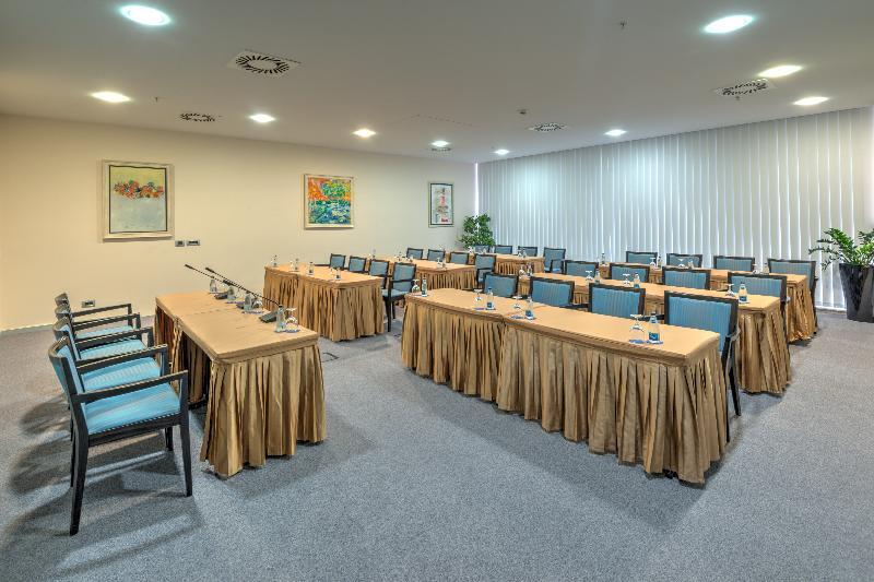 Hotel Adria Budva Eksteriør billede
